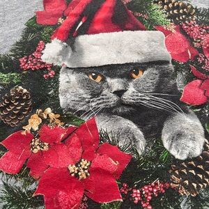 Vintage 90s Christmas Cat Wreath T-Shirt • XL • Gray Holiday Graphic • Tubular